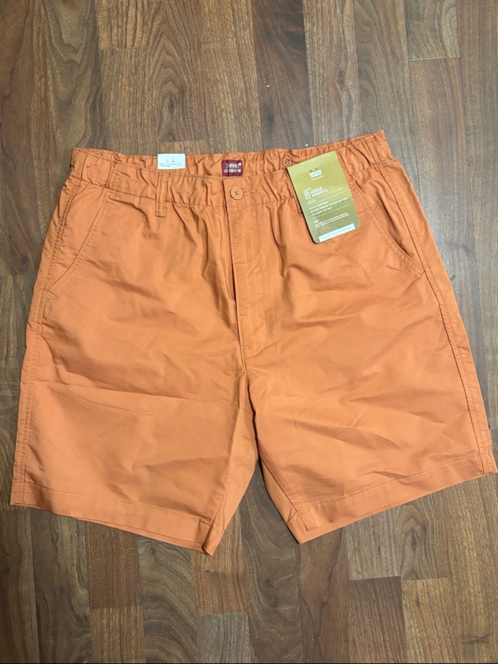 Levi’s EZ Shorts Size Large